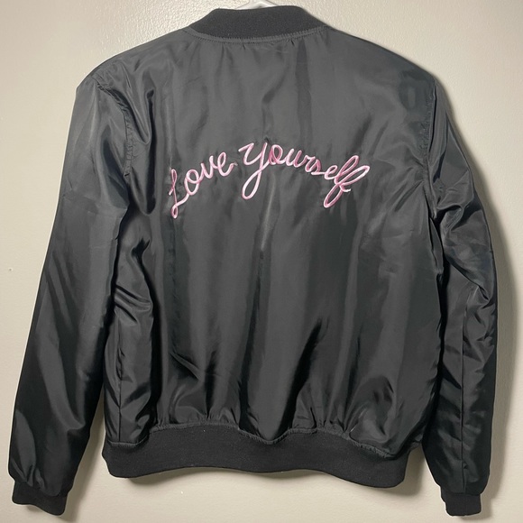 Used once forever 21 jacket - Picture 2 of 2